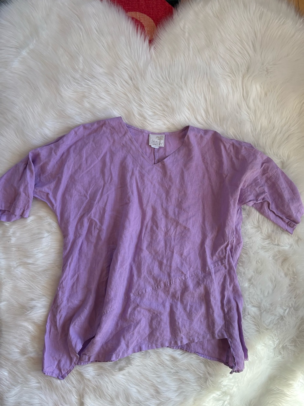 Women’s 100% linen LA FIXSUN' Lavender V-Neck Top SMALL